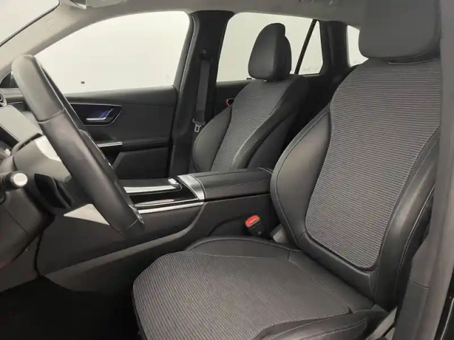 Mercedes Glc 300 e 9g-tronic 4matic — photo 47