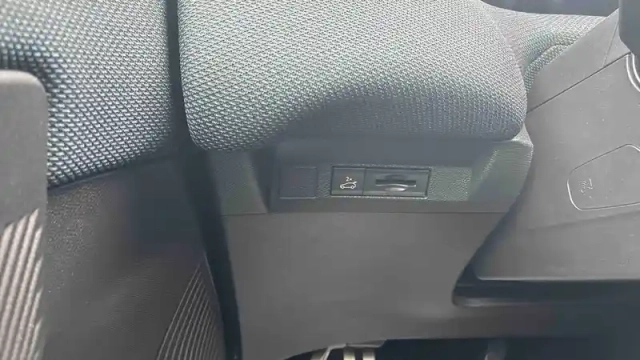 Citroën C5 Aircross e- 210 ch autonomie confort — photo 24