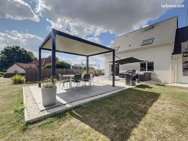 Maison - 5 pièces - 110m²