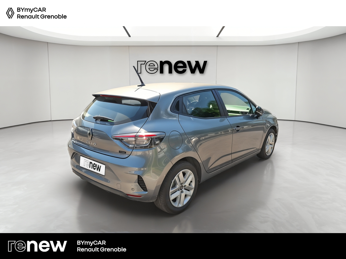 Renault Clio E-Tech full hybrid 145 ch GSR2 — photo 5