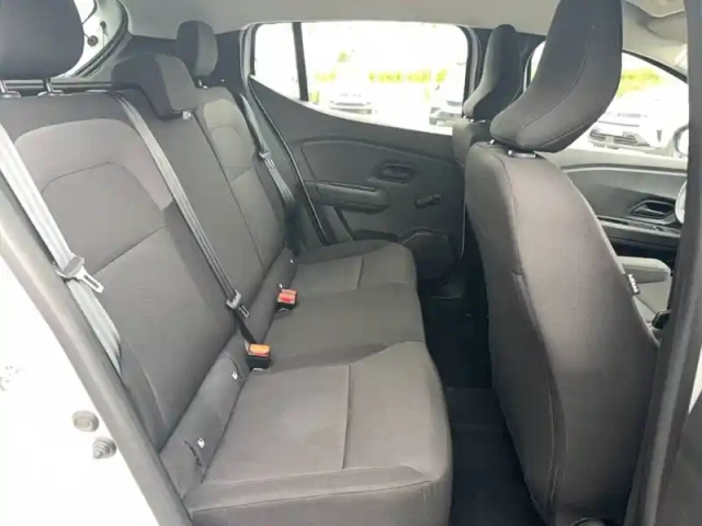 Dacia Sandero eco-g 100 — photo 22