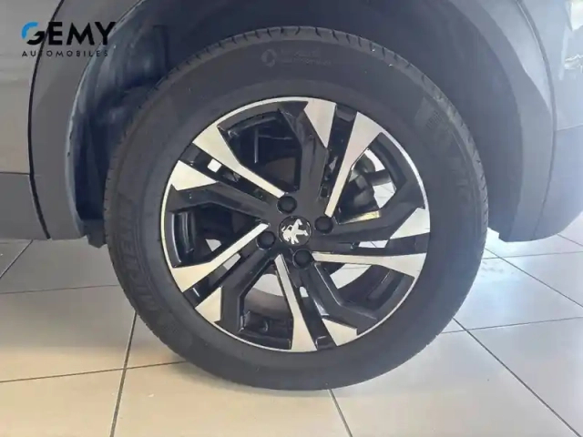 Peugeot 2008 puretech 130 s&amp;s bvm6 — photo 11