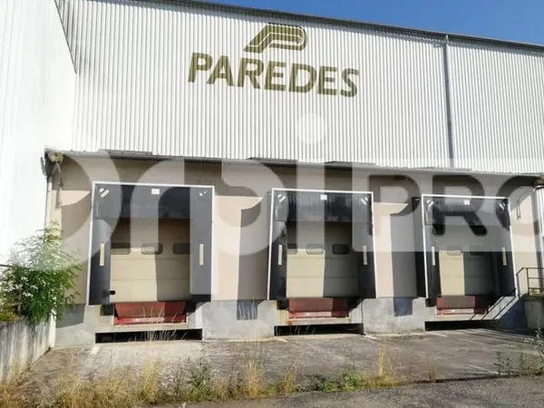 Local d'activité 1510 m²