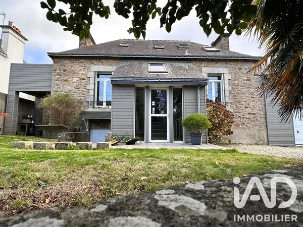 Maison 5 pièces 136 m²