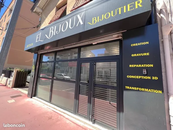 Bijouterie équipée, prête à travailler