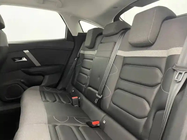 Citroën C4 puretech 130 s&amp;s eat8 — photo 91