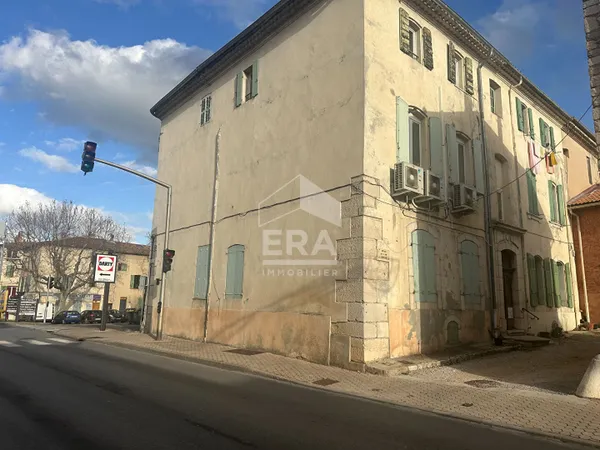 Appartement 8 pièces 145 m²