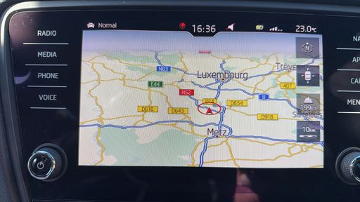 Skoda Octavia Combi RS 2.0 TSI 245 DSG7 - Sport – 2018 – 146000 km – Essence – Boîte Automatique — photo 8
