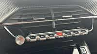 Peugeot 208 1.2 100ch S&S Allure — photo 15