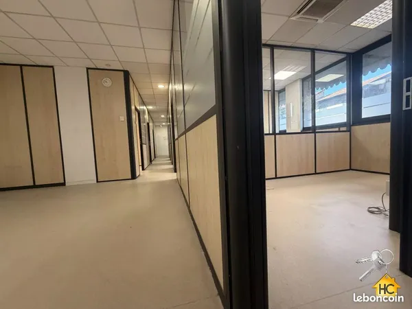 Bureaux 133 m² Cannes