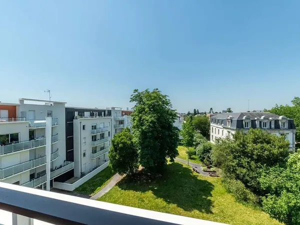 Appartement 4 pièces 84 m²