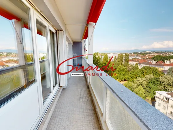 APPARTEMENT F4, 91M2, LUMINEUX ET PANORAMIQUE, 11E ETG AVEC