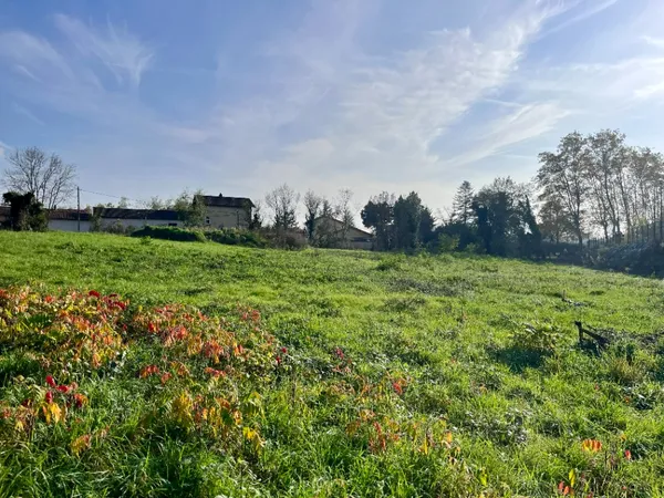 Terrain 400 m²