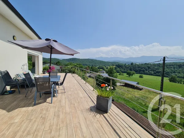 Maison 6 pièces 140 m²