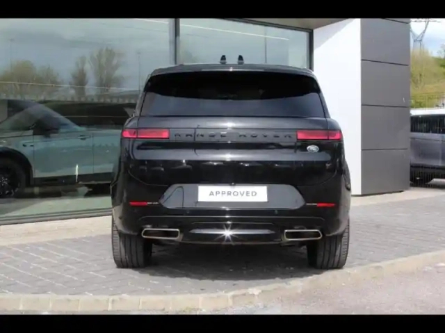Land Rover Range Rover sport 3.0 p510e 510ch phev first edition — photo 13