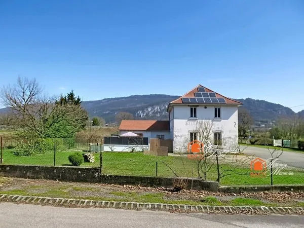Maison avec appartement