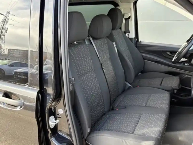 Mercedes Vito 119 cdi tourer pro long — photo 5