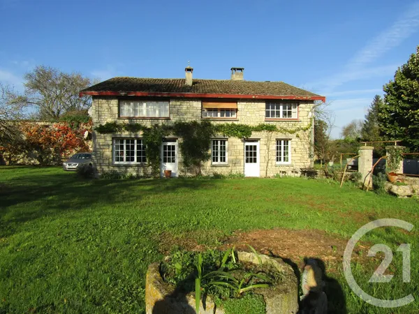 Maison 12 pièces 286 m²