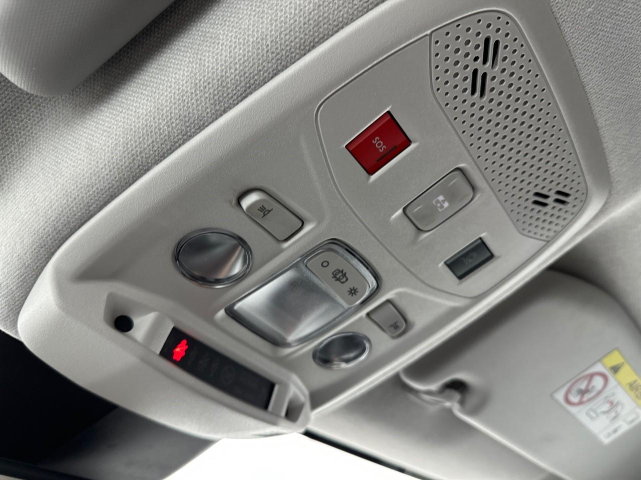 Citroën C4 puretech 130 s&s eat8 shine pack — photo 35