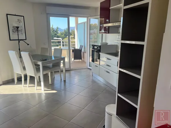 Bel appartement 2 pièces meublé à Cannes
