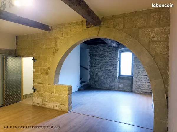 Duplex T3 de 107 m² CARREZ à Gallargues Le Montueux