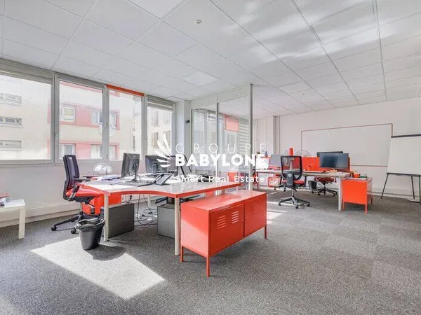 Bureau 191 m²