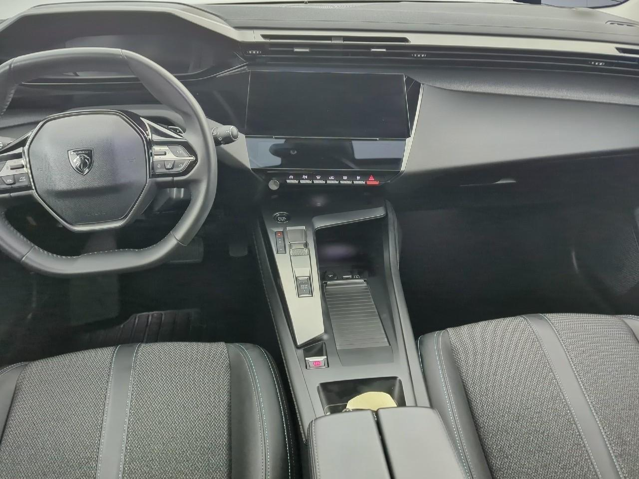 Peugeot 308 phev 180 e-eat8 allure pack — photo 8