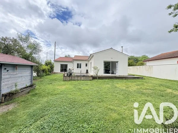 Maison de plain-pied 5 pièces 129 m²