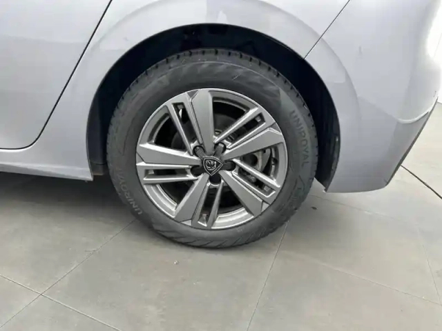 Peugeot 308 bluehdi 130ch s&amp;s bvm6 — photo 13