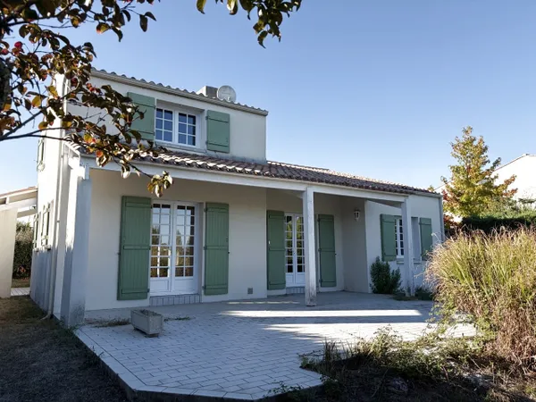 TRES AGREABLE MAISON