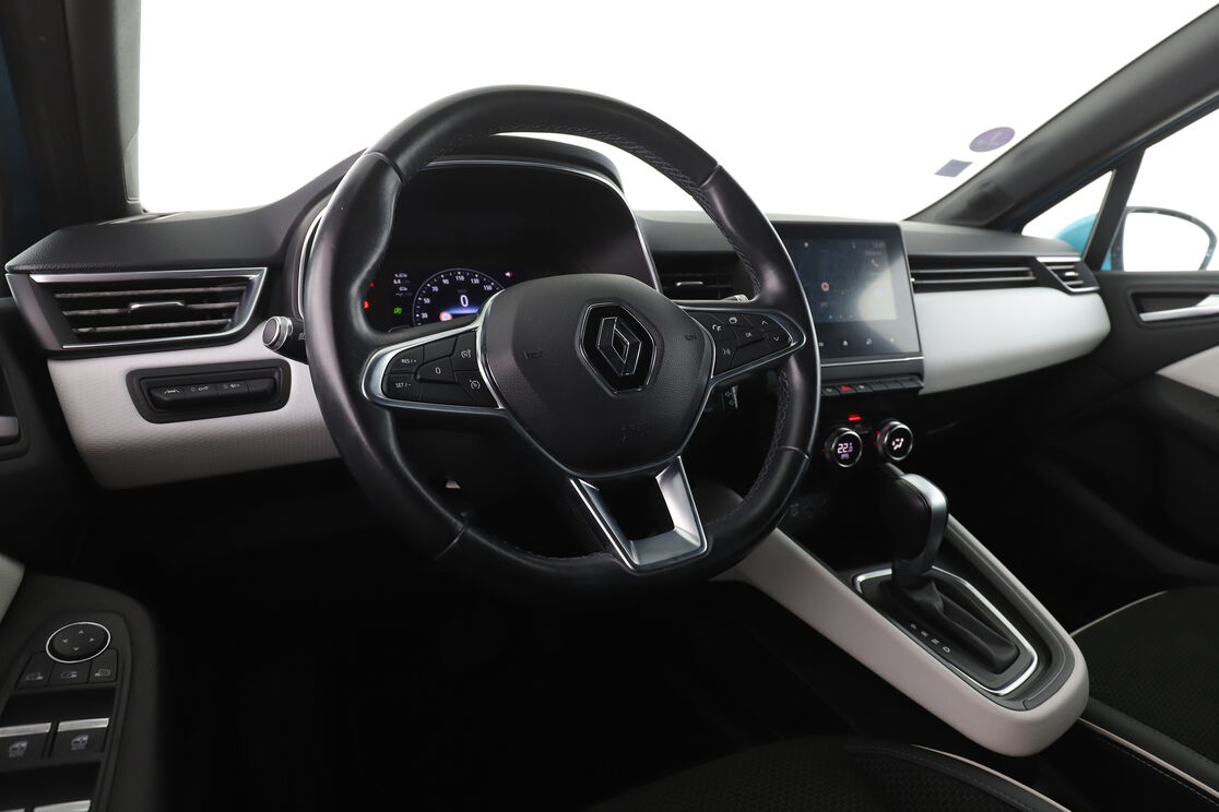 Renault Clio 1.3 TCe Intens EDC — photo 10