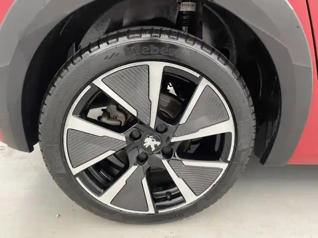 Peugeot 208 electrique 50 kwh 136ch — photo 19