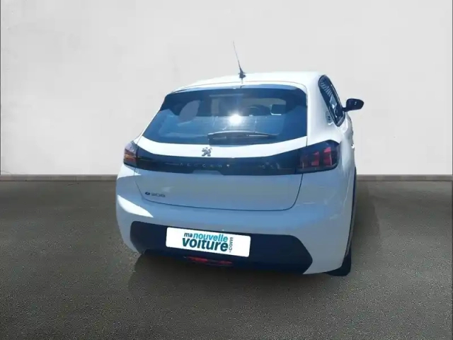 Peugeot 208 electrique 50 kwh 136ch — photo 5
