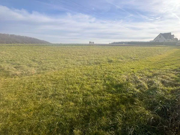 Terrain constructible proche tonnerre