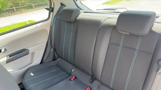 Seat Mii 1.0 60 - Style – 2016 – 101400 km – Essence – Boîte Manuelle — photo 19