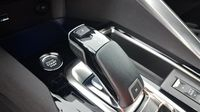 Peugeot 5008 SUV 5008 Allure Pack PureTech 130 S S EAT8 — photo 14