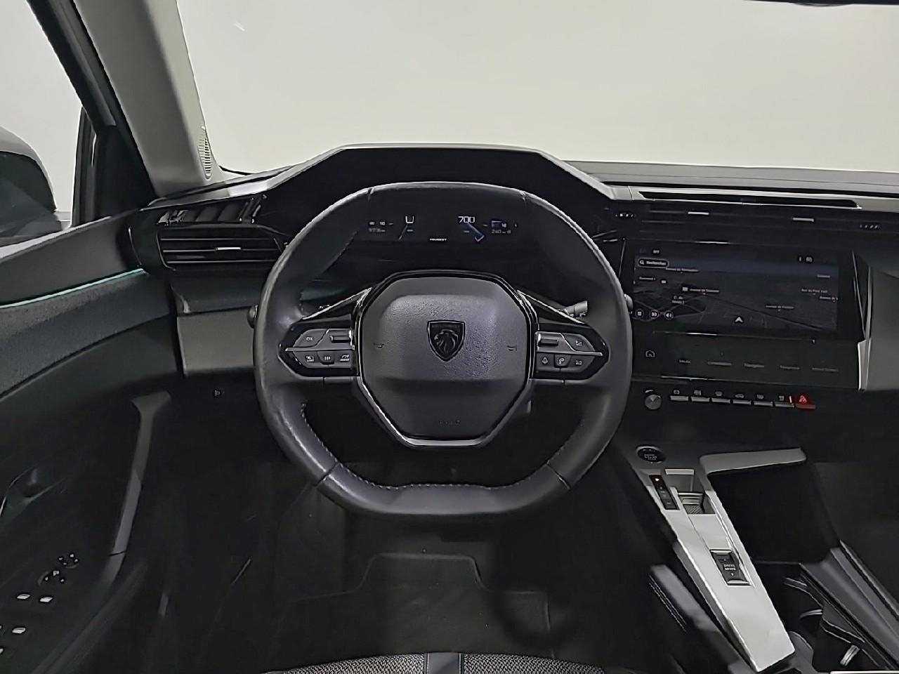 Peugeot 308 sw puretech 130ch s&s eat8 allure — photo 17