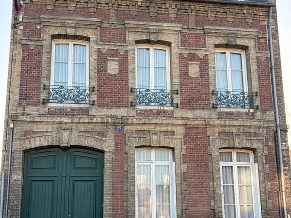 Maison 7 pièces 145 m²