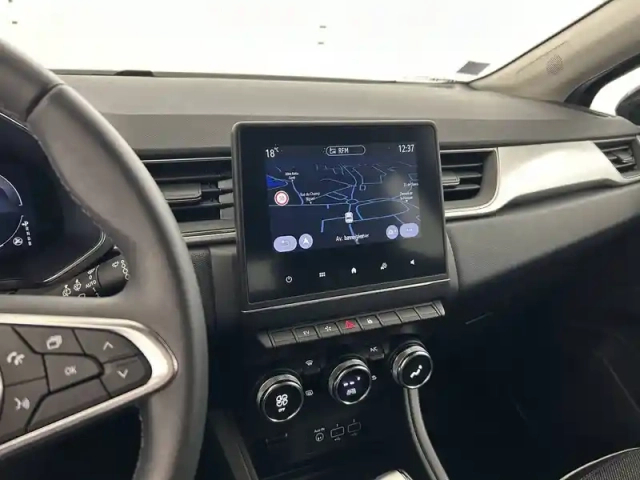 Renault Captur e-tech plug-in 160 - 21 — photo 36