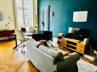 Loue local commercial 130m²