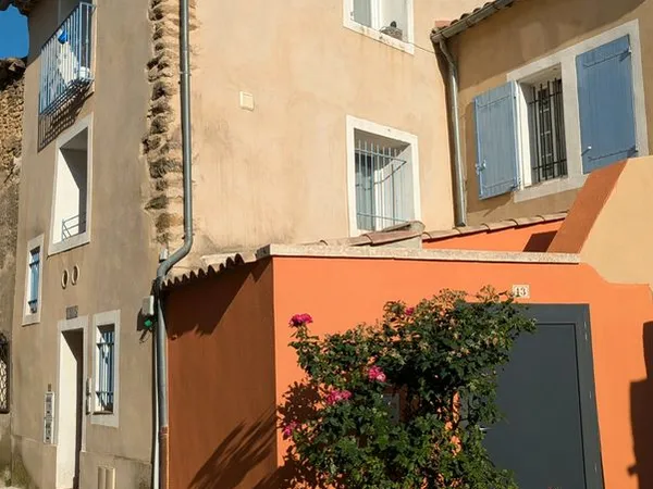 Location appartement 43 m2 + cave 8 m2