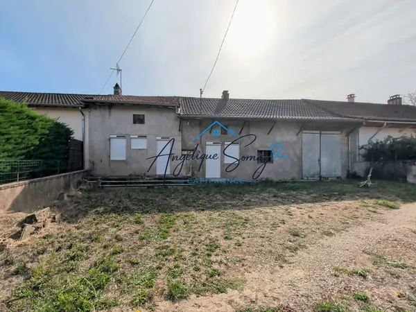 L'ABERGEMENT-DE-CUISERY - MAISON À RÉNOVER, GRANGE ET COMBLES SUR 1 646 m² DE TERRAIN