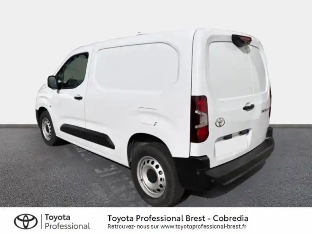 Toyota Proace city medium 100 d-4d start mc24 — photo 2