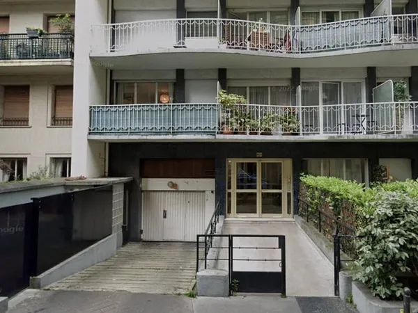 Parking 10 m²