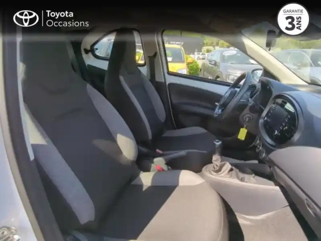 Toyota Aygo X 1.0 vvt-i 72ch dynamic my24 — photo 6