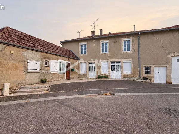 Grange 9 pièces 132 m²