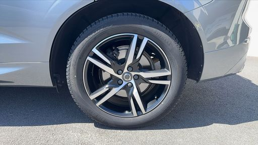 Volvo XC60 2.0 B4 197 Mild-Hybrid Geartronic8 - R-Design – 2020 – 142691 km – Diesel – Boîte Automatique — photo 6