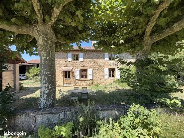 Maison 6 pièces 145 m²
