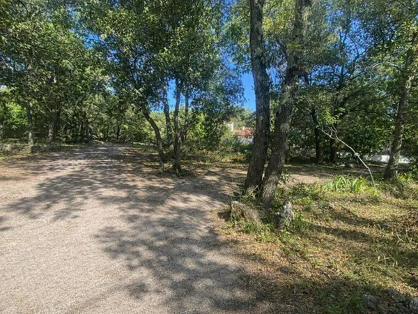 Terrain 1019 m²