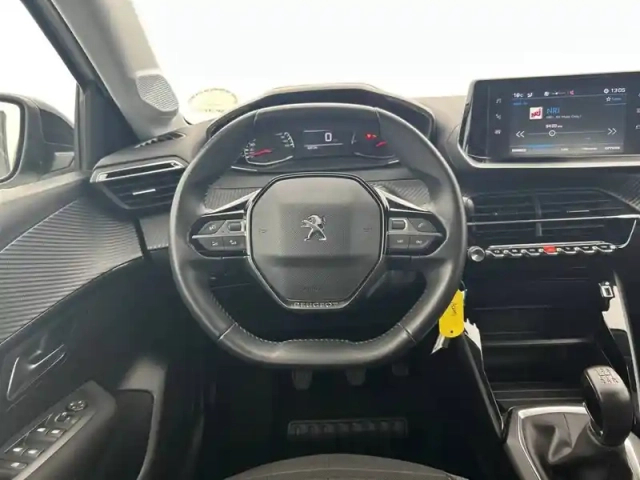Peugeot 208 puretech 75 s&amp;s bvm5 — photo 31